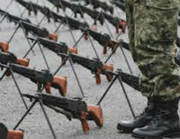 Польша готова заработать на поставках оружия в Украину