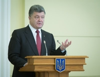 Порошенко обещает Донбассу законопроект об особом статусе