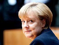 Меркель выступает за введение в силу новых санкций против России