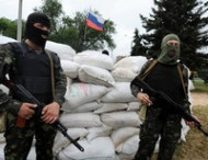 СНБО: россияне на Донбассе перестали стрелять, но и войска свои не выводят