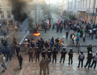 Активисты подожгли около сотни шин под Радой (фото)