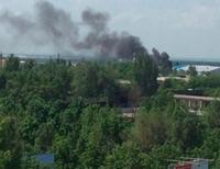 В Донецке снова слышны залпы и взрывы