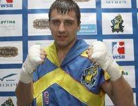 Украинец Александр Гвоздик одержал третью победу подряд на профи-ринге