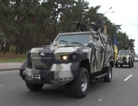 Улицы в Харькове патрулируют броневики Нацгвардии (фото, видео)