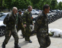 На Донбассе из плена боевиков освобождены еще 18 военных