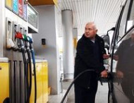 Средняя цена литра бензина А-95 снизилась до 16 гривен 28 копеек