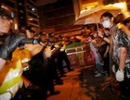 В Гонконге произошли новые массовые столкновения демонстрантов с полицией