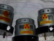 На Житомирщине двое мужчин пытались продать 23 радиоактивных контейнера