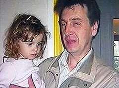 Российский турист в париже спас жизнь двухлетней девочке, выпавшей из окна на шестом этаже