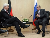 Штайнмайер встретился с Путиным обсудить кризис на Донбассе