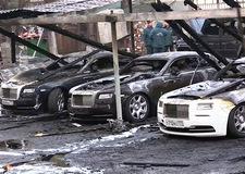 В центре Москвы одновременно сгорели 13 автомобилей общей стоимостью 3,2 миллиона долларов