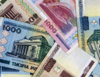 Белорусский рубль за один день рухнул на 30%