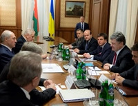 Порошенко: Украина готова способствовать развитию отношений Беларуси с ЕС