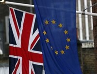 Британцы хотели бы, чтобы их страна вышла из Евросоюза, а греки, напротив, предпочитают сохранить членство в ЕС