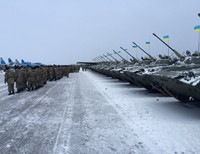 За месяц военные на Донбассе получили 450 единиц техники