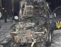 В Запорожье самообороновцам неизвестные сожгли машину и подкинули… баранью голову