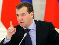 Медведев грозит Украине досрочным взысканием долга в 3 млрд долларов