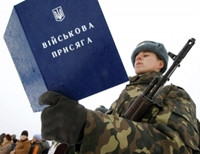 В Украине повышен срок службы в армии