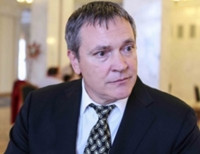 Одиозные экс-депутаты Левченко и Колесниченко объявлены в розыск