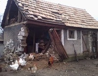 Крымское снова накрыли «Градами». Разрушены дома, гаражи, пристройки, сожжен школьный автобус (фото)