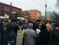 В Киеве проходит марш памяти по погибшим под Волновахой