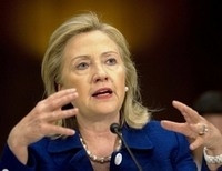 Хиллари Клинтон: США следует больше помогать Украине
