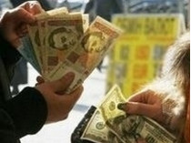За неделю наличный доллар вырос более чем на 9 гривен