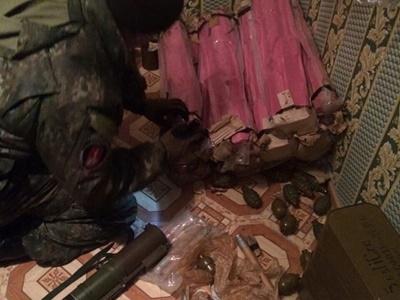 В Одесской области у гражданина, готовившего теракты, изъяли беспрецедентный арсенал оружия (фото)
