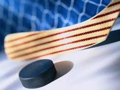 Дважды разгромив харьковский «Витязь», ХК «Кременчуг» вышел в лидеры чемпионата Украины по хоккею