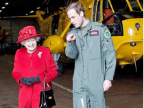 Принц Уильям будет пилотом вертолета скорой помощи