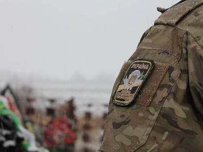 За минувшие сутки на Донбассе погибли два силовика 