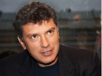 Убийство Немцова: реакция соцсетей и политиков