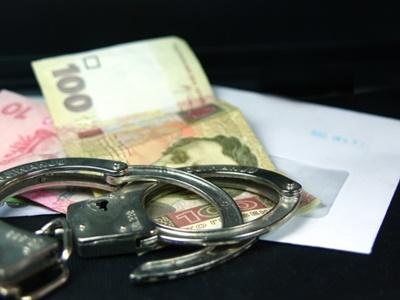 В кабинетах львовских таможенников во время обыска обнаружены огромные суммы денег 