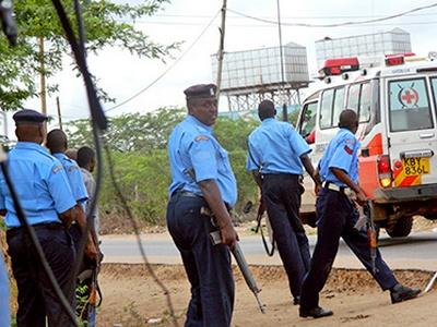 Кенийские полицейские