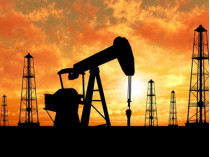 Аналитики не исключают падения цен на нефть до 15 долларов за баррель