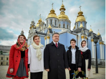 Порошенко поздравил украинцев с Пасхой (видео)