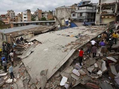 После землетрясения в Непале нет связи с 50 украинцами