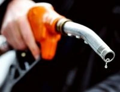 В ближайшее время стоимость литра бензина А-95 увеличится на 40—50 копеек? 