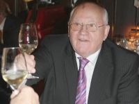 Горбачев