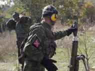 Боевики более двух часов обстреливают силовиков в Широкино