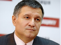 Аваков отстранил от работы весь состав ГАИ Николаевской области
