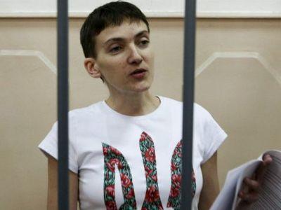 Надежда Савченко на скамье подсудимых