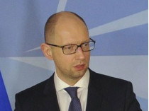 Яценюк поручил провести расследование деятельности руководства Минздрава