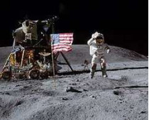 Ровно 40 лет назад стартовал американский космический корабль «аполлон-11», впервые доставивший на луну землян