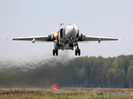 Россия рядом с Украиной устроила учения военных самолетов