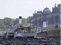Дрезден река обмелела