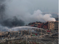взрыв пожар Тяньцзинь