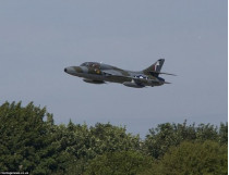 Истребитель Hawker Hunter перед падением