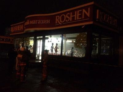 Милиция квалифицировала взрыв в киевском магазине Roshen как хулиганство