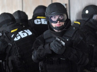 СБУ задержала диверсантов, готовивших теракты и политические убийства на Днепропетровщине (фото, видео)